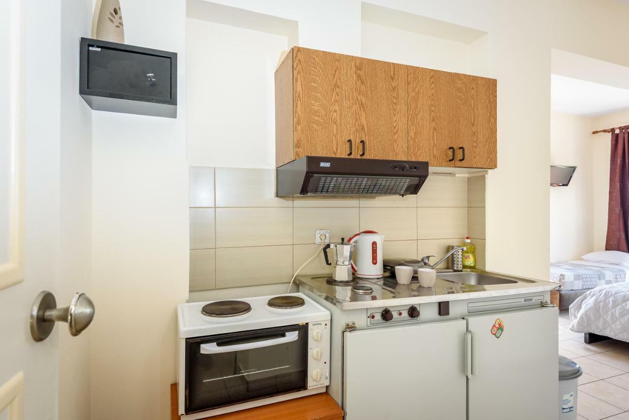 Golden Beach Hill Apartments Kato Daratso Exterior photo